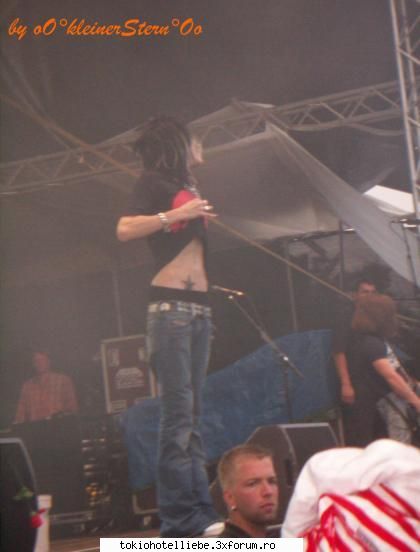Bill Kaulitz - ashai..jhy imi place knd in concerte isi ridik - Bill Kaulitz